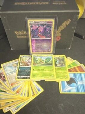 2016 Pokémon Generations (50 Card ) w HOLO / TRAINERS/ ENERGY /POKEMON BUNDLE